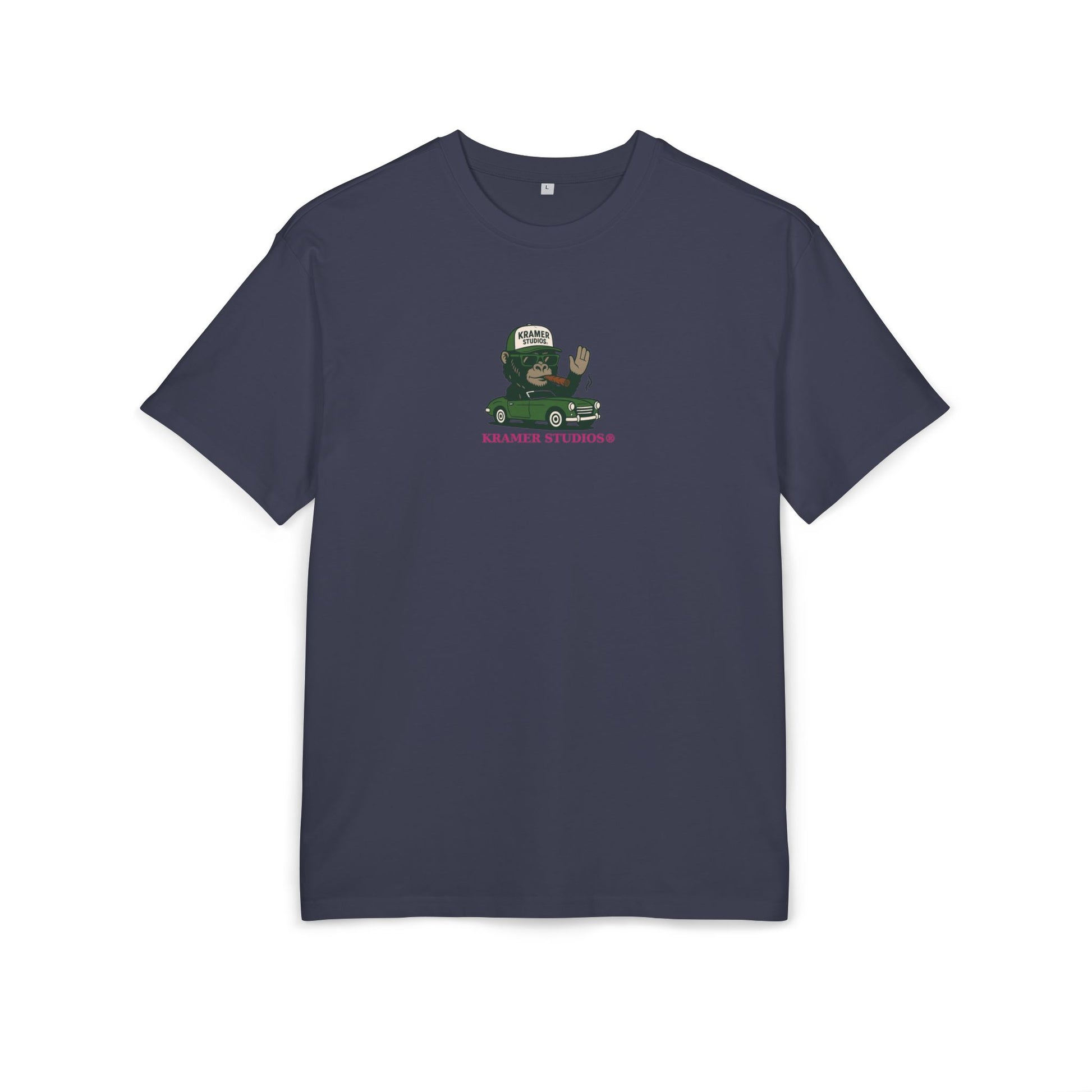Camiseta navy con flow de despacho.