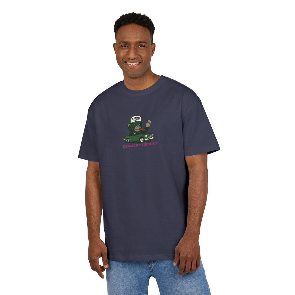 Camiseta navy con flow de despacho.